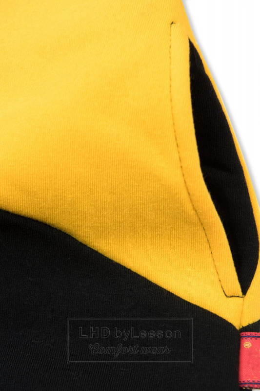 Żółto-czarna bluza w pasy
