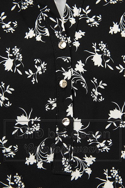 Czarno-biała bluzka z kwiecistym wzorem