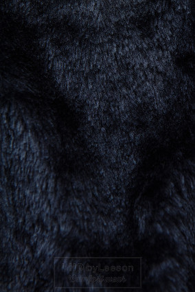 Granatowa zimowa kurtka z paskiem