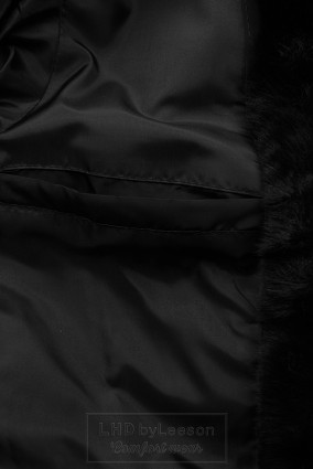 Czarna pikowana zimowa kurtka ze ściągaczem w pasie