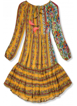 Musztardowa wzorzysta sukienka o luźnym kroju