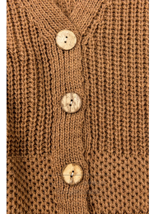 Brązowy dzianinowy sweter na guziki