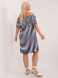 Granatowo-biała sukienka plus size