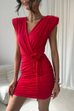 Czerwona mini sukienka z kopertowym dekoltem
