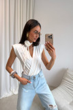 Body w kolorze ecru z dekoracyjnym paskiem