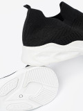 Czarne buty sportowe