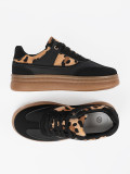 Damskie czarne sneakersy z panterką