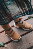 Trekkingowe buty z ekoskóry na rzepy, żółte