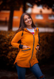 Granatowa długa bluza z kapturem w kwiaty