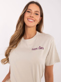 Beżowy T-shirt z napisem