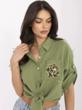 Stylowa khaki koszula z 3/4 rękawem