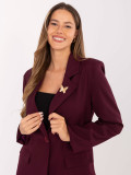 Elegancka bordowa marynarka z podszewką i broszką