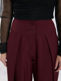 Bordowe eleganckie spodnie wide leg z wysokim stanem
