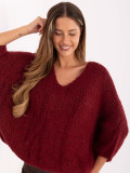 Stylowy bordowy sweter z 3/4 rękawami