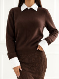 Elegancki brązowy sweter polo