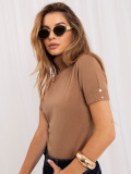 Elegancki brązowy sweter z krótkim rękawem i golfem