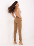 Stylowe spodnie dresowe w kolorze camel