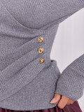 Elegancki szary sweter z kopertowym dekoltem