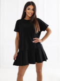Czarna rozkloszowana mini sukienka z krótkim rękawem