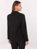 Elegancka czarna marynarka z broszką i podszewką
