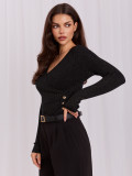 Elegancki czarny sweter z kopertowym dekoltem