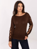 Elegancki brązowy sweter z okrągłym dekoltem