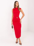 Czerwona elegancka sukienka midi bez rękawów