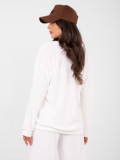 Damski komplet ecru z długim rękawem i ozdobnymi detalami