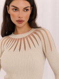 Beżowy elegancki sweter z okrągłym dekoltem