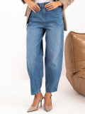 Jasnoniebieskie jeansy balloon fit