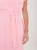 Jasnoróżowa bawełniana sukienka z paskiem