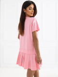 Jasnoróżowa rozkloszowana mini sukienka z krótkim rękawem