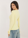Żółta prążkowana bluzka z długim rękawem