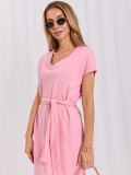 Różowa bawełniana sukienka midi z paskiem