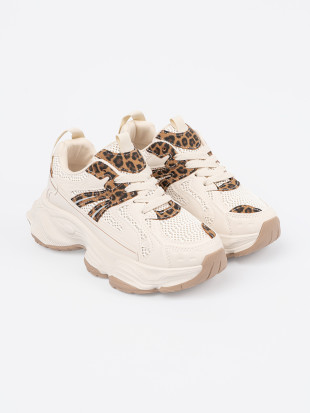 Sneakersy na grubej podeszwie w panterkę