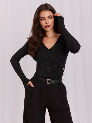 Elegancki czarny sweter z kopertowym dekoltem